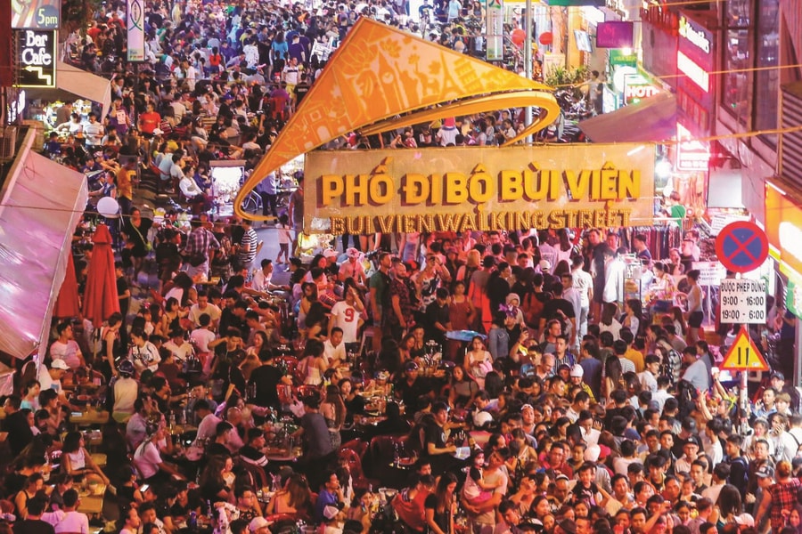 Du lịch đêm, vẫn chưa có lời giải