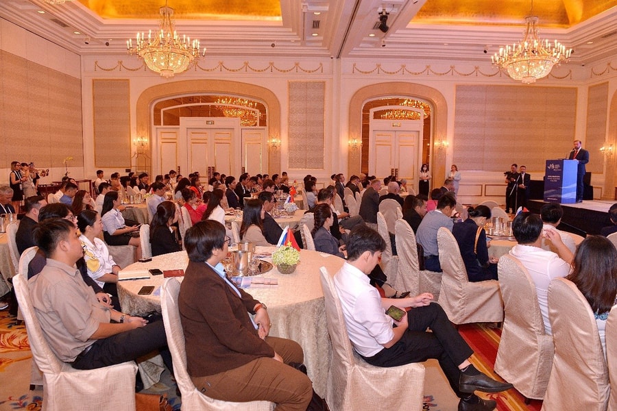 Phiên họp bên lề Diễn đàn Kinh tế Phương Đông chính thức diễn ra tại TP.HCM