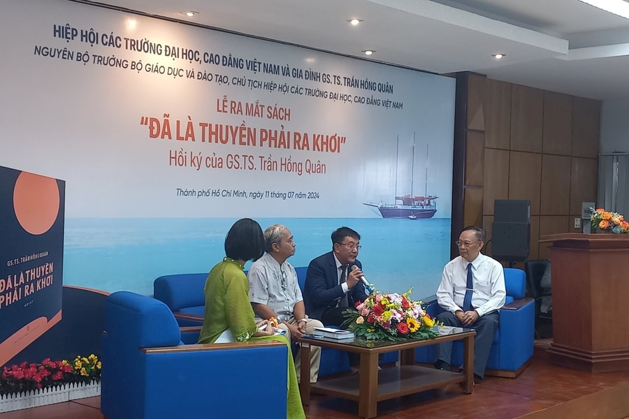 “Đã là thuyền phải ra khơi”