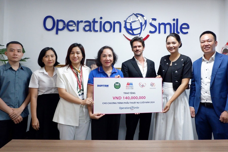 MM Mega Market Việt Nam mang đến nụ cười cho bệnh nhi nghèo