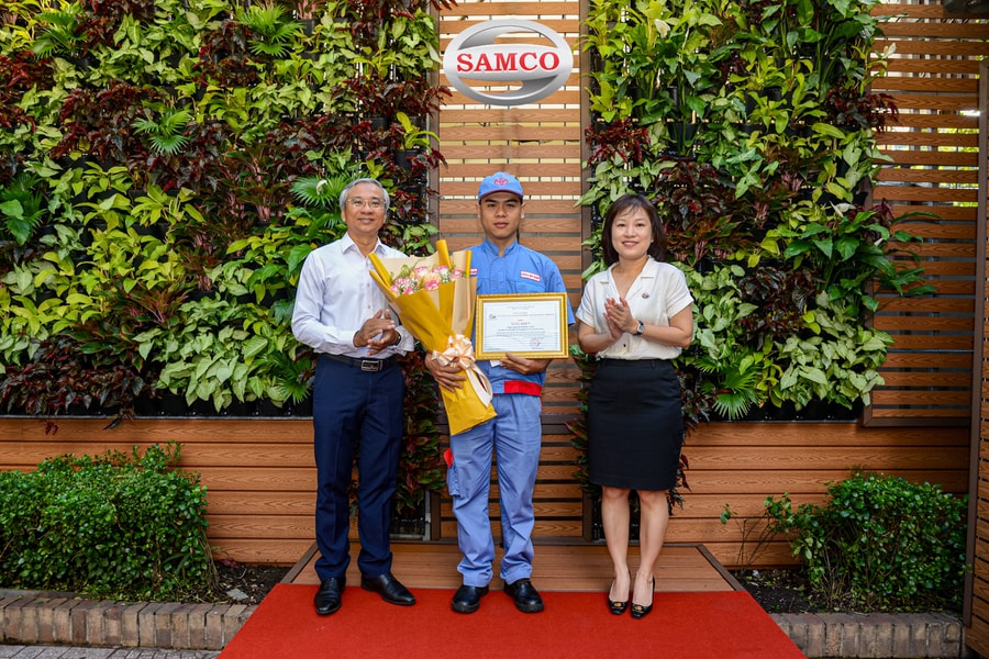 Nhân viên Xí nghiệp ô tô Toyota đạt Huy chương vàng Hội thi tay nghề Toyota toàn quốc