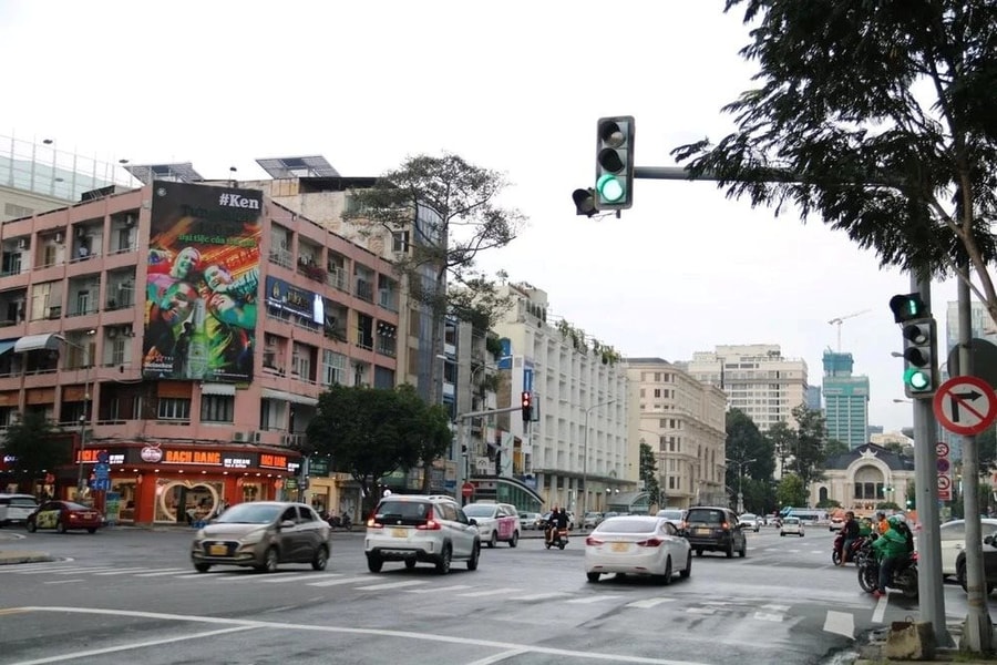 TP.HCM cấm xe nhiều tuyến đường trung tâm trong 4 ngày