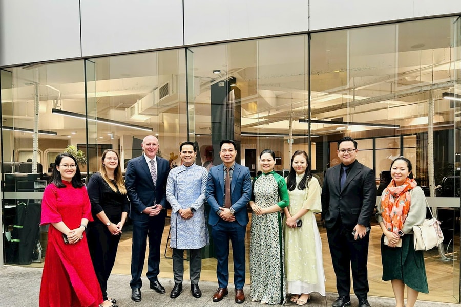 Spacecubed và Vườn ươm khởi nghiệp InnoLab Asia ký kết MOU