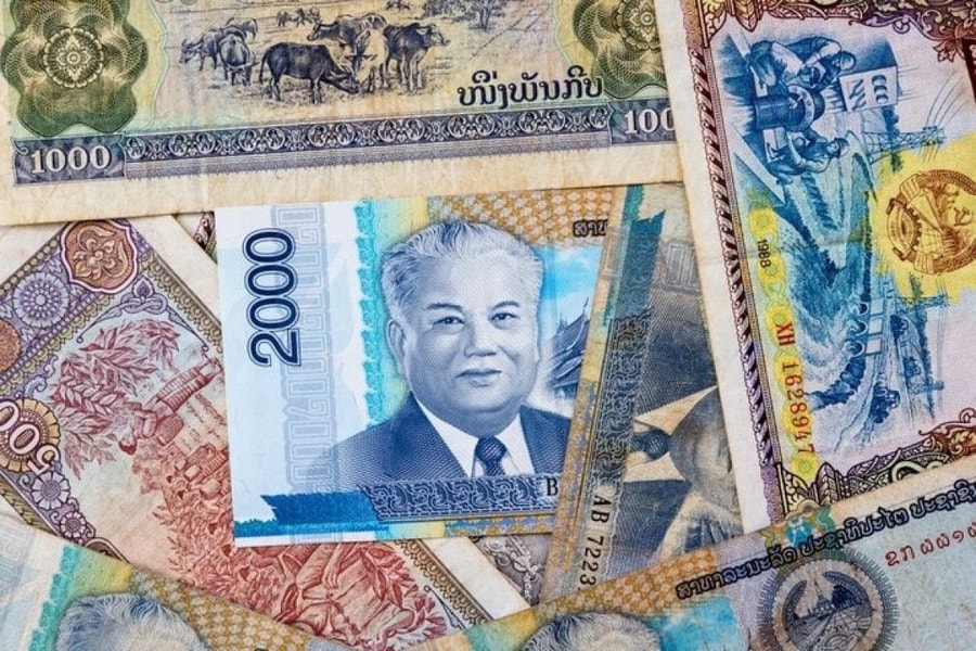 Việt Nam và Lào thảo luận sử dụng đồng tiền nội tệ trong thương mại và đầu tư