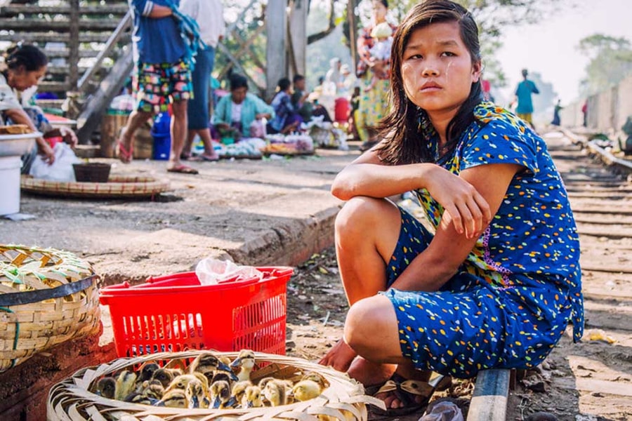 Kinh tế Myanmar khó khăn chồng chất do xung đột
