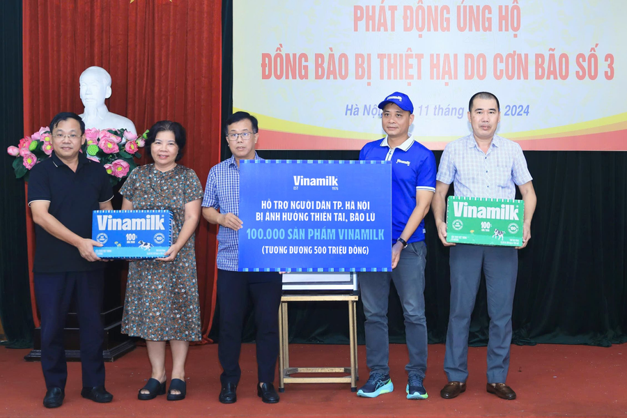 Vinamilk hỗ trợ gần 3 tỷ đồng sản phẩm dinh dưỡng cho 10 tỉnh thành ảnh hưởng bão lũ