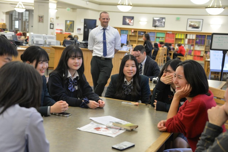 Phần lớn đại học tư ở Nhật Bản không tuyển đủ chỉ tiêu