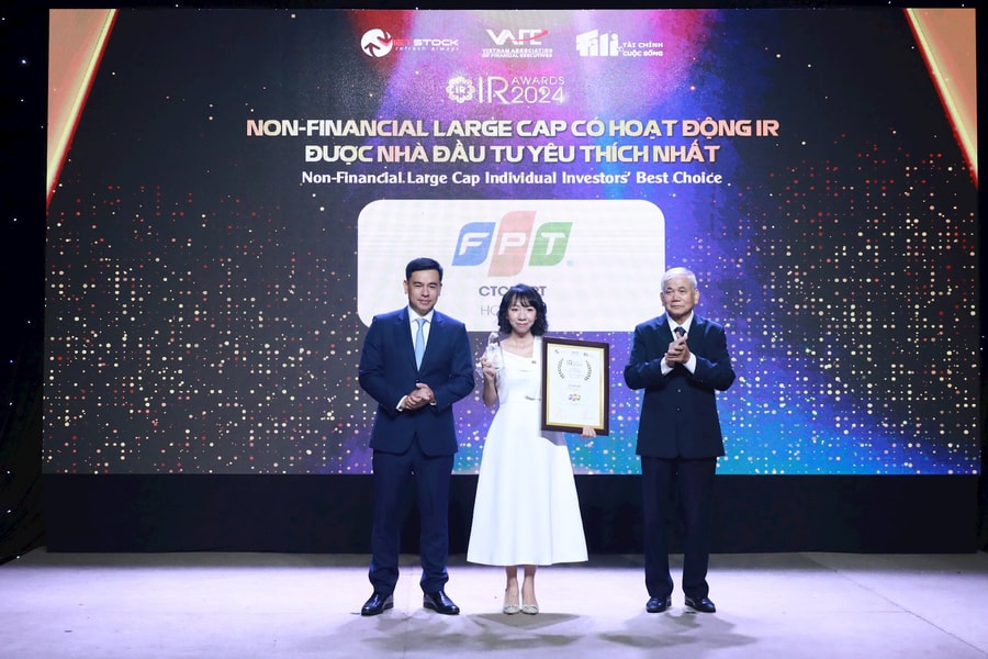FPT giành “cú đúp” giải thưởng về IR