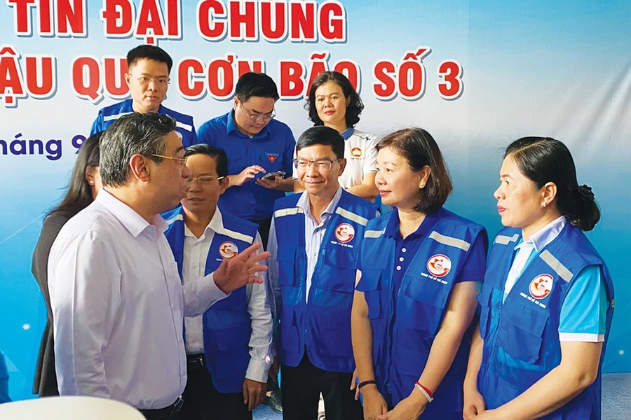 Thắm tình dân tộc, đượm nghĩa đồng bào