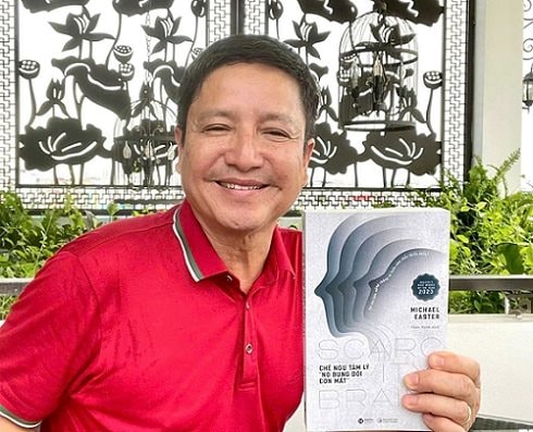 "Chế ngự tâm lý no bụng đói con mắt"