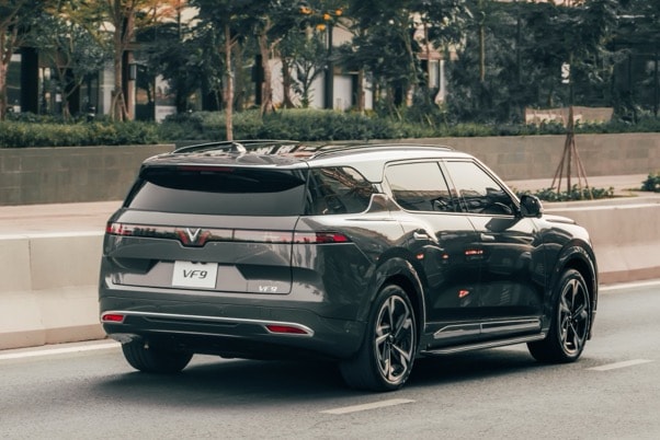 Sở hữu “xe chủ tịch” VF 9 chỉ từ 1,1 tỷ đồng