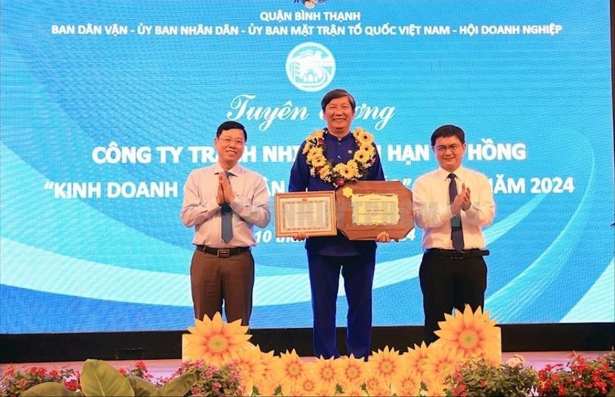 48 tập thể điển hình “Kinh doanh giỏi - Vận động khéo” tại Bình Thạnh được tuyên dương