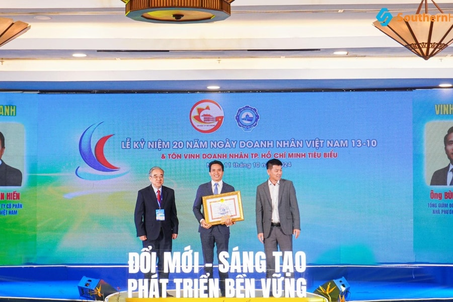 Southern Homes Việt Nam được vinh danh tại Lễ tôn vinh Doanh nghiệp, Doanh nhân TP.HCM tiêu biểu năm 2024