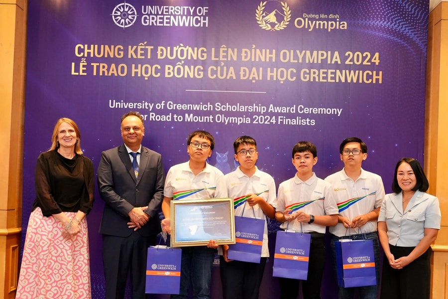 Bốn thí sinh chung kết Đường lên đỉnh Olympia 2024 nhận học bổng toàn phần từ Đại học Greenwich