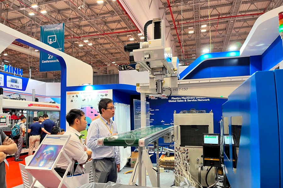 Ngành nhựa Việt Nam trước thách thức xanh hóa và nhu cầu tái chế