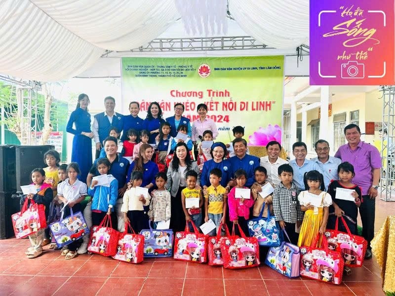 Triển lãm ảnh “Họ đã sống như thế”: Doanh nhân Bình Thạnh lan tỏa yêu thương đến cộng đồng