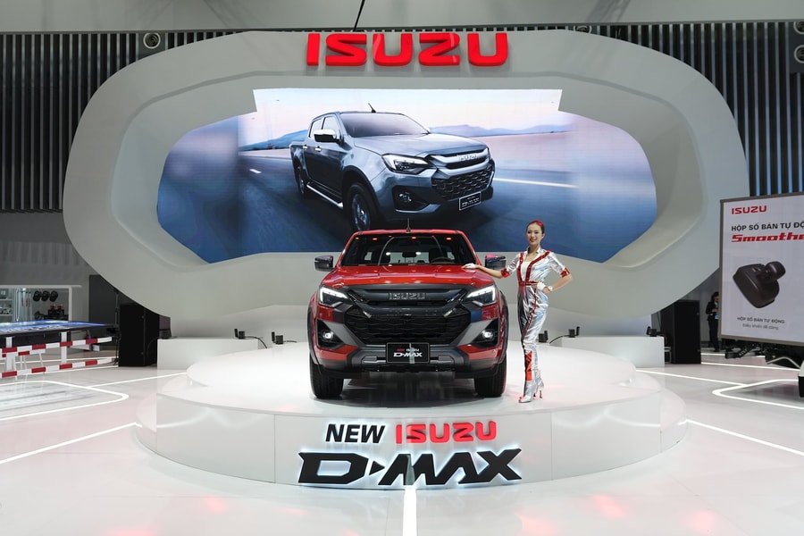 Isuzu giới thiệu dòng sản phẩm đột phá tại Vietnam Motor Show 2024