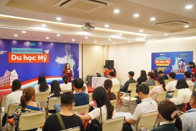 VUS ra mắt chương trình tư vấn “ Gói trọn hành trang du học cho học sinh Việt Nam”