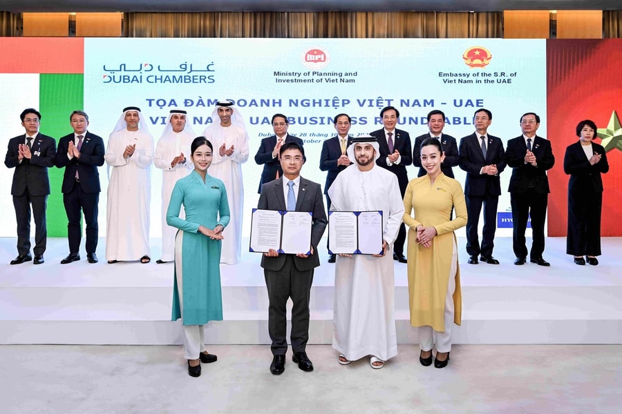 Emirates ký kết hợp tác với Vietnam Airlines và Vietjet