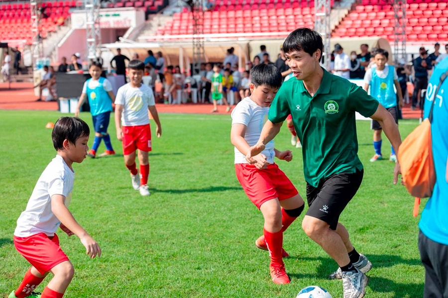 Dự án “ANESSA Sunshine Project” khởi động tại Việt Nam