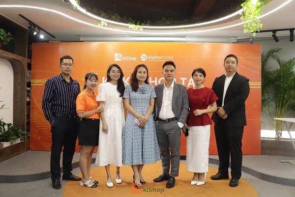 Ebook bản quyền giúp thay đổi thói quen đọc sách của người Việt