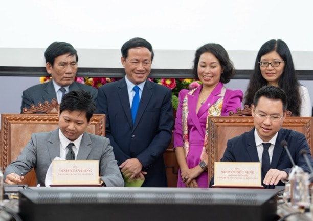 Holitech thuê 1.000 xe điện từ FGF để phát triển mạng lưới xe xanh