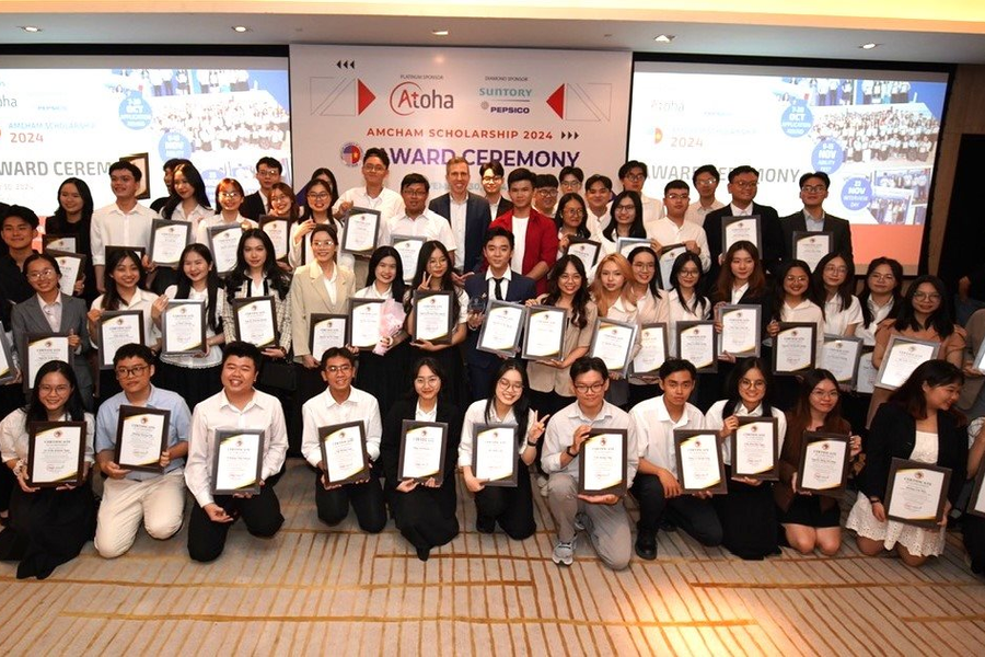 Amcham trao tặng 60 suất học bổng cho sinh viên Việt Nam