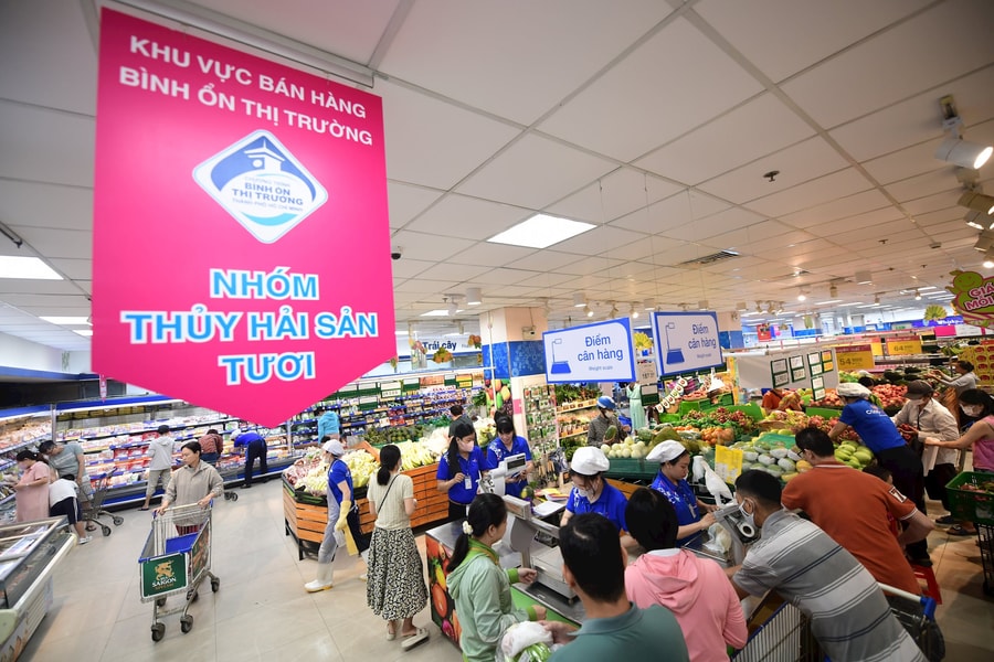 Saigon Co.op dự trữ hơn 12.000 tấn hàng bình ổn phục vụ Tết Ất Tỵ
