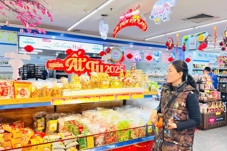 TP.HCM siết chặt kiểm soát hàng hóa phục vụ Tết Nguyên đán Ất Tỵ 2025