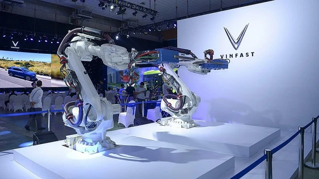 Chủ tịch Phạm Nhật Vượng lập VinMotion, đẩy mạnh lĩnh vực người máy