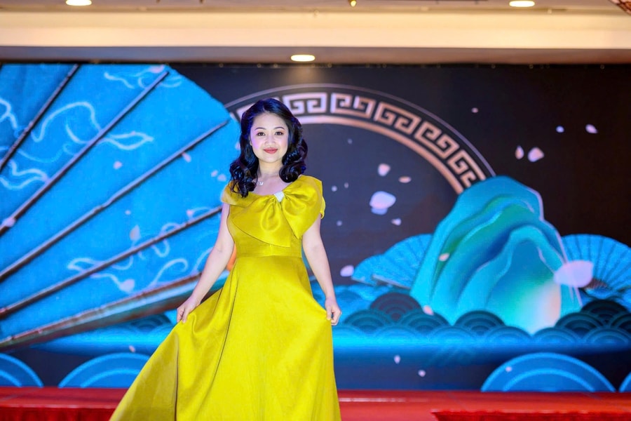 Sensorial lung linh với Bộ sưu tập "Sắc Xuân"