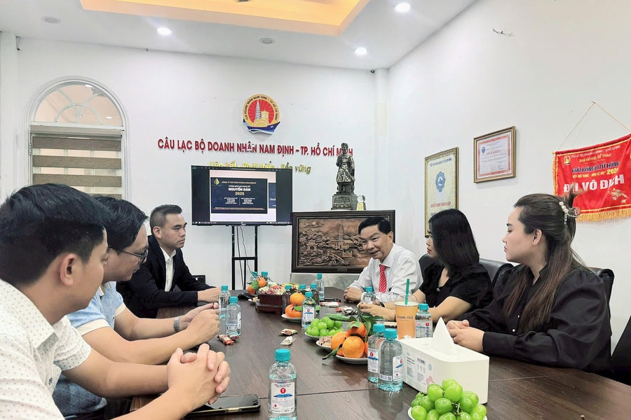 Tạp chí Doanh Nhân Sài Gòn thăm và chúc Tết Câu lạc bộ Doanh nhân Nam Định tại TP.HCM