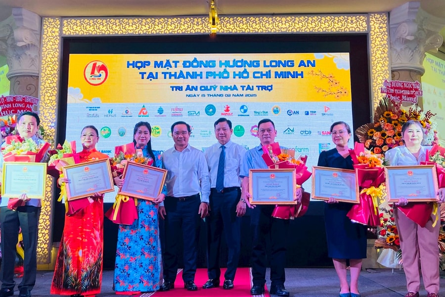 Hội đồng hương Long An tại TP.HCM tổ chức họp mặt