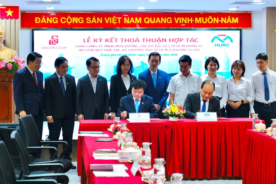 Saigon Co.op bắt tay cùng HURC đưa hệ thống bán lẻ Co.op vào ga metro