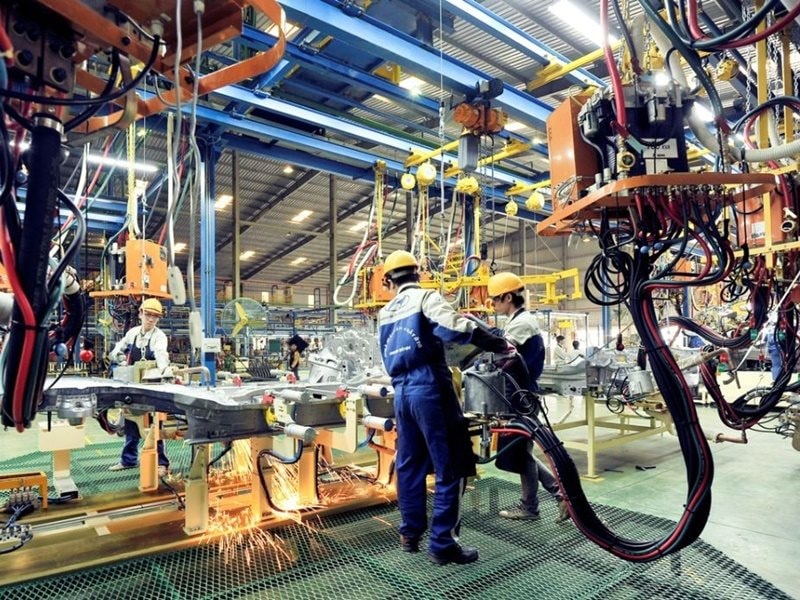 Thủ tướng yêu cầu nguồn vốn giá rẻ cho sản xuất kinh doanh