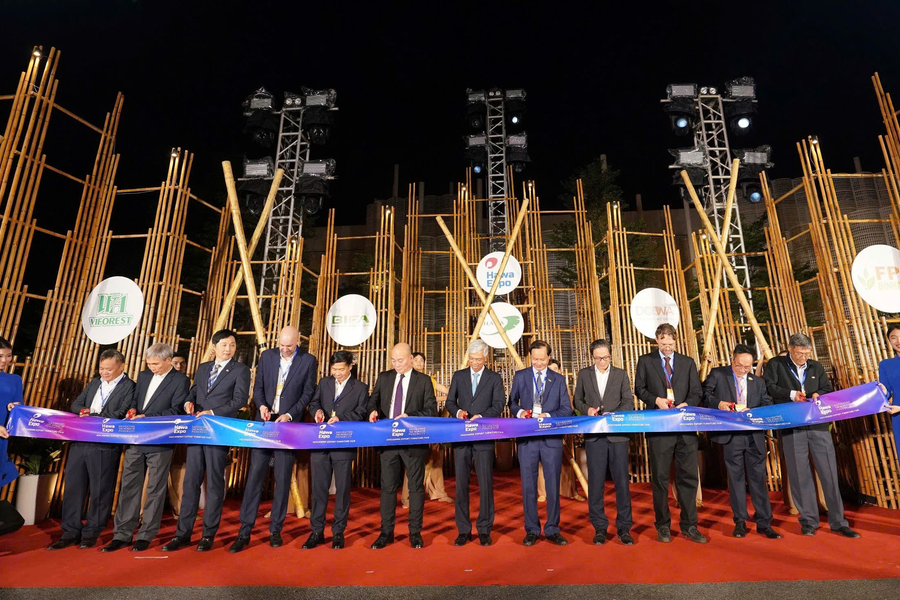 Doanh nghiệp nội thất xuất khẩu đón làn sóng khách mua hàng đến Việt Nam