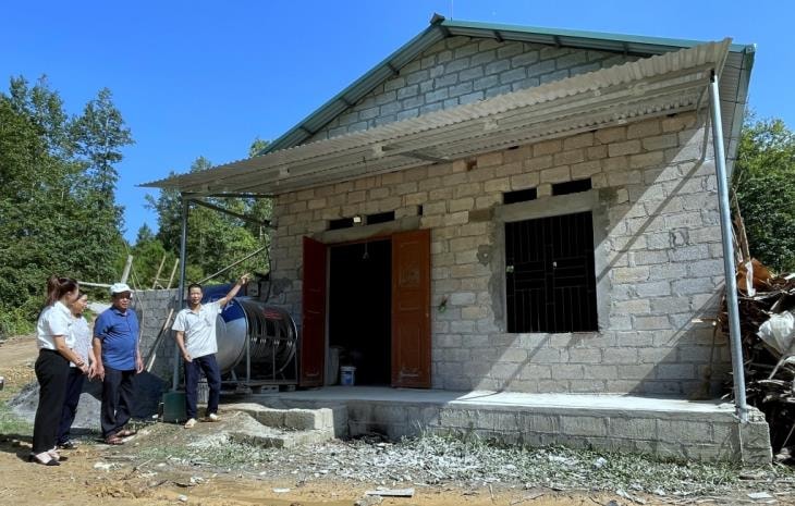 Bình Dương phấn đấu xóa nhà tạm, nhà dột nát trước 30/6