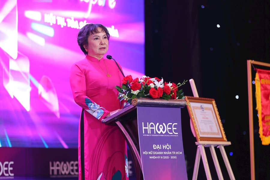 Bà Cao Thị Ngọc Dung tái đắc cử Chủ tịch Hội Nữ doanh nhân TP.HCM