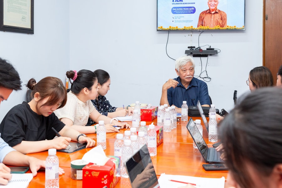 "Tâm" của người kinh doanh: Không chỉ là đạo đức, trách nhiệm xã hội và tinh thần phụng sự