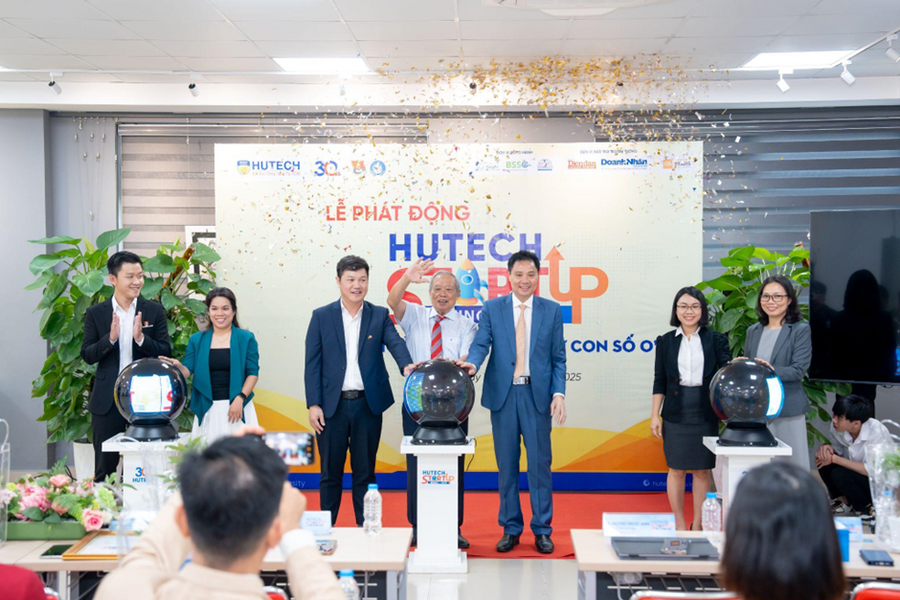 HUTECH Startup Wings 2025 chính thức khởi động