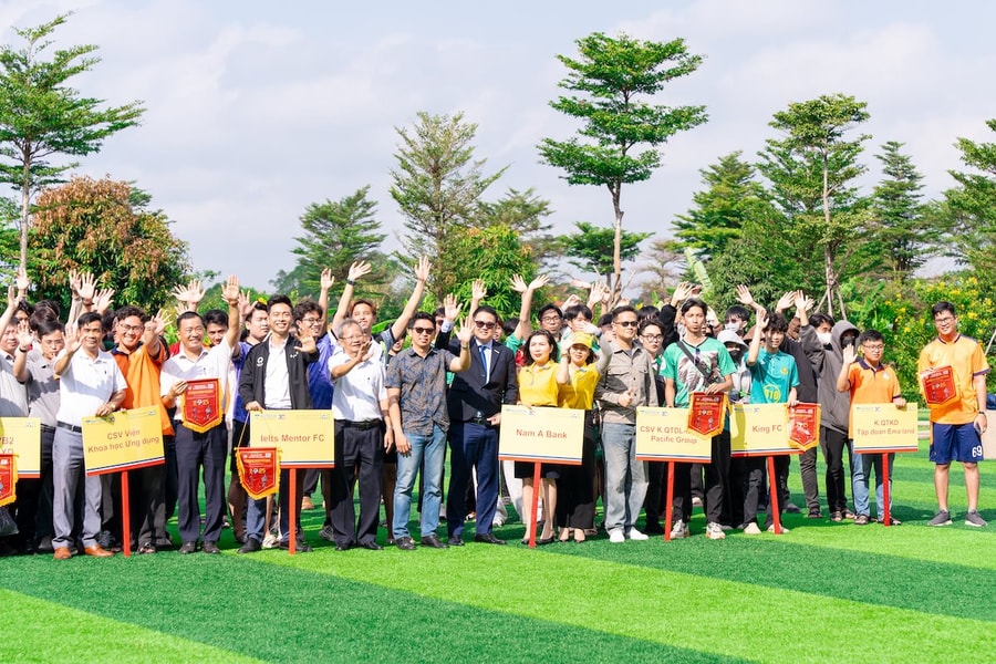 Khai mạc HUTECH Alumin Football 2025: Cầu nối gắn kết doanh nghiệp và cựu sinh viên