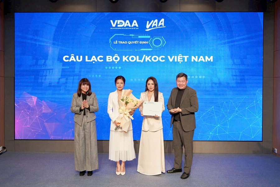 Bà Trần Thị Đan Thanh giữ vị trí Trưởng ban chủ nhiệm Câu lạc bộ KOL và KOC Việt Nam (VKKC)