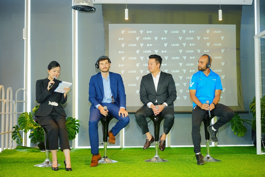 8 tài năng bóng đá Việt Nam có học bổng 100% sang Tây Ban Nha tập huấn