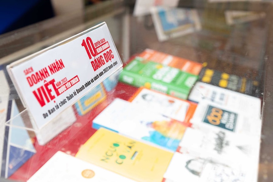 Văn hóa đọc trong doanh nghiệp: Phát triển văn hóa đọc trong doanh nghiệp - Chiến lược phát triển nhân sự