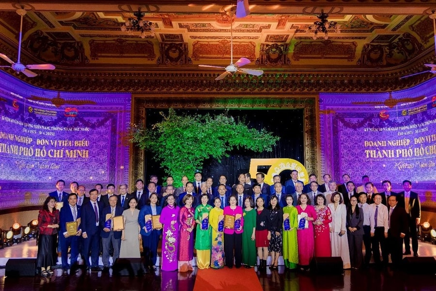 Dệt May Thành Công - Vững bước cùng thương hiệu Việt