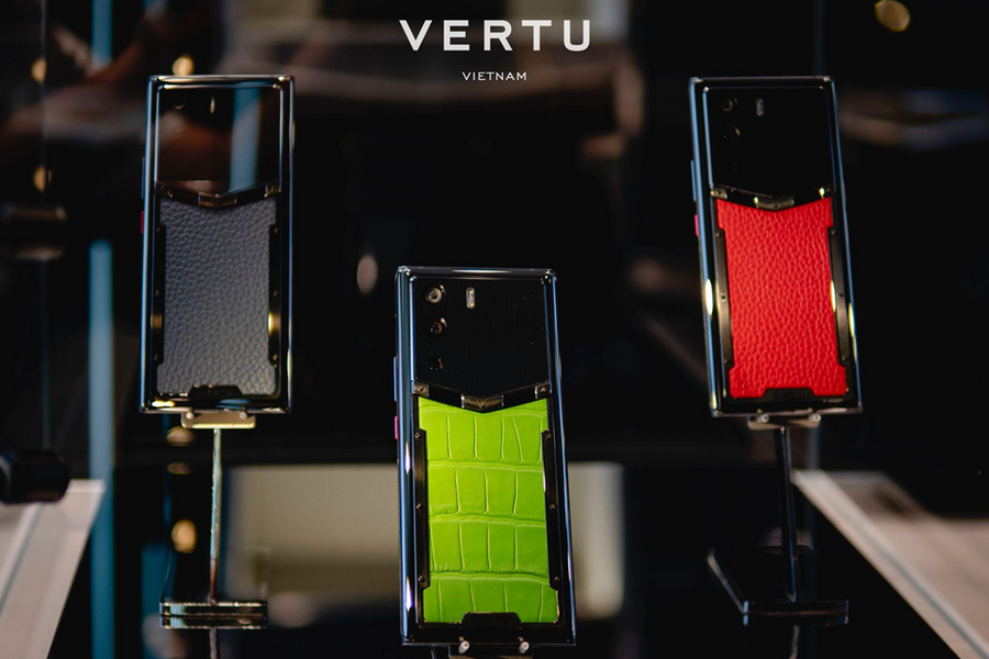 Vertu trở lại với siêu phẩm gập: Biểu tượng công nghệ xa xỉ sắp ra mắt tại Việt Nam