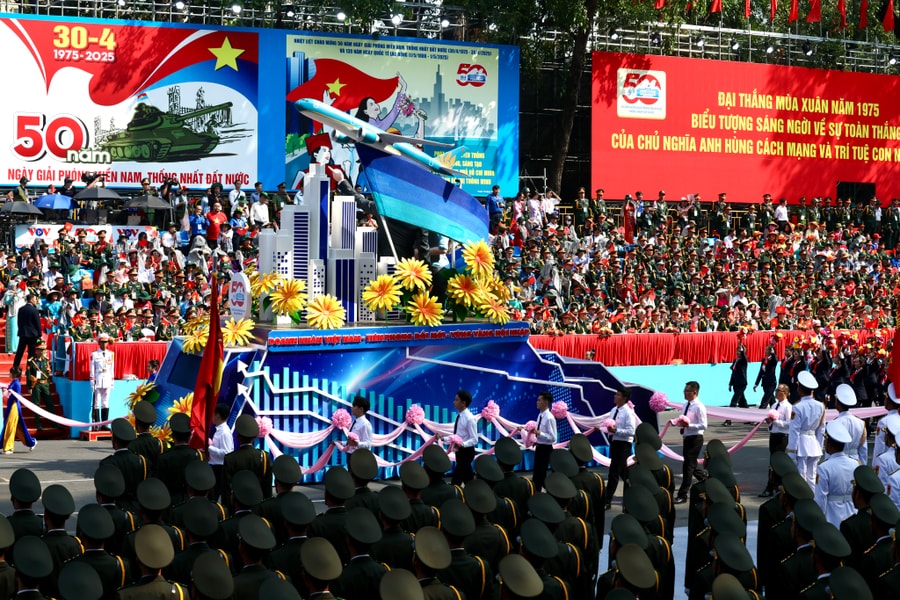 Doanh nhân Việt Nam đi dưới cờ Tổ quốc: Sẵn sàng bước vào kỷ nguyên vươn mình của dân tộc