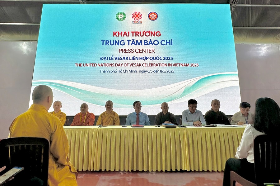 Đoàn kết và bao dung vì nhân phẩm con người: Tuệ giác Phật giáo vì hòa bình thế giới và phát triển bền vững