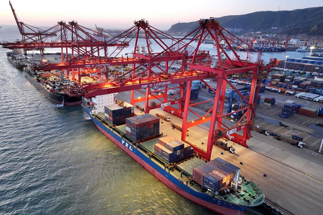 Trung Quốc tăng mạnh xuất khẩu sang Đông Nam Á và châu Âu