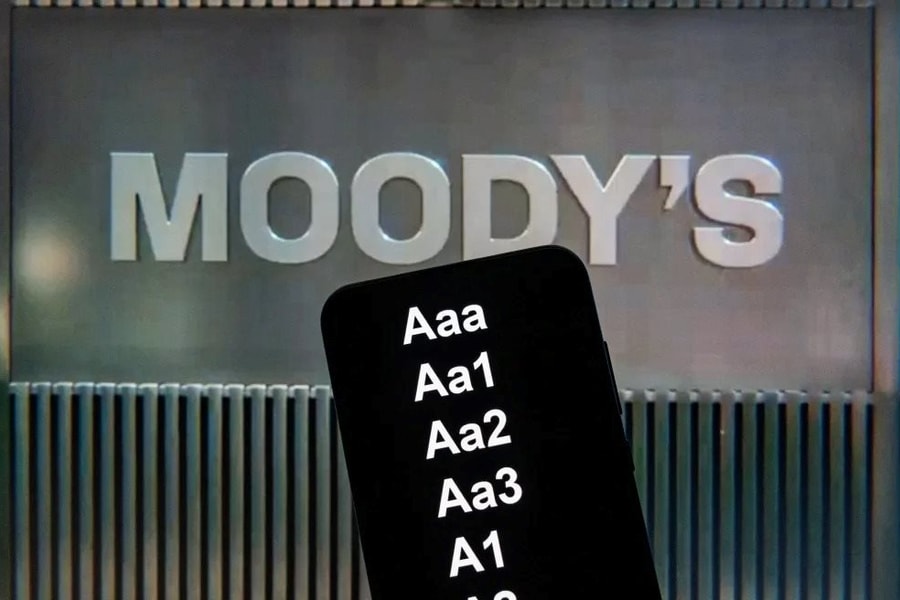 Nhà Trắng phản ứng gay gắt sau quyết định hạ tín nhiệm của Moody’s